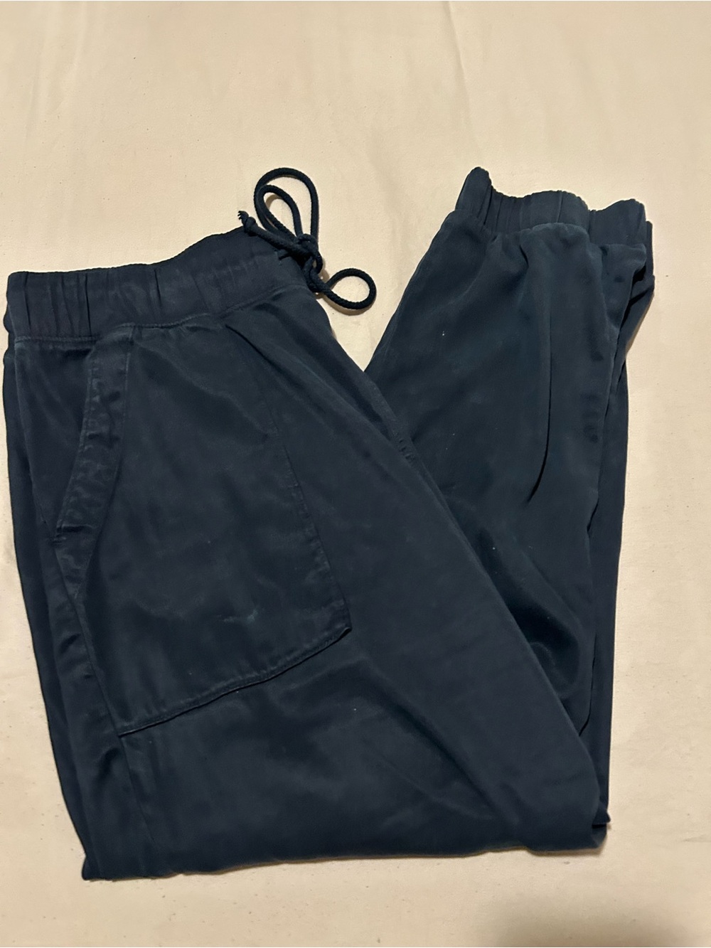 Bella Dahl Dark Navy Drawstring Joggers - Picture 9 of 10